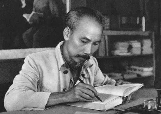 Kể chuyện về Bác: HÀNH LÝ ĐÁNG KỂ NHẤT