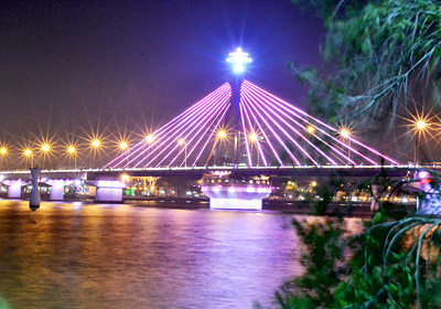 Chung tay xây dựng thành phố văn minh hiện đại: Lời giải lòng dân