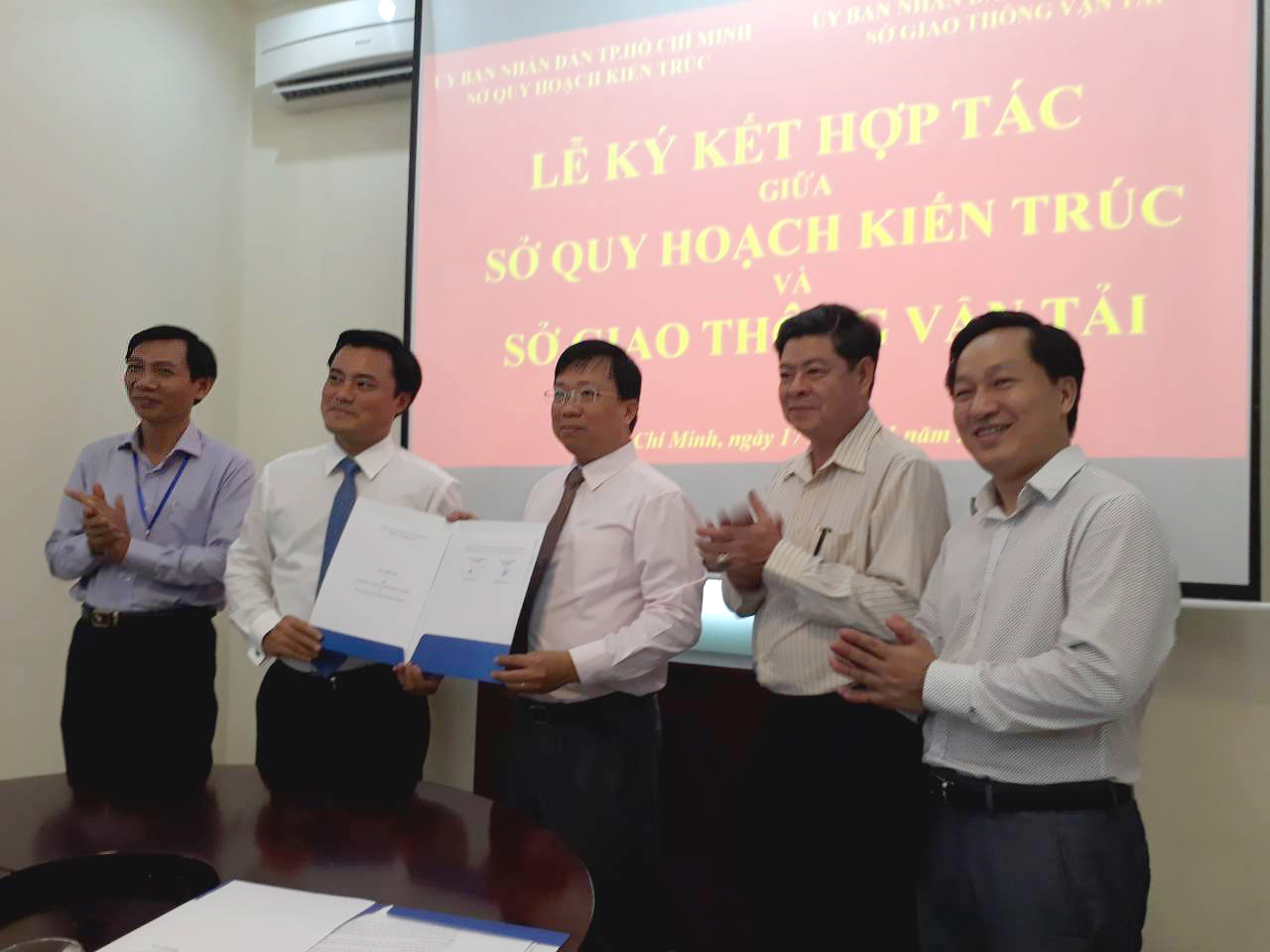 TĂNG CƯỜNG CHẤT LƯỢNG KIẾN TRÚC TRONG SẢN PHẨM CỦA NGÀNH GIAO THÔNG