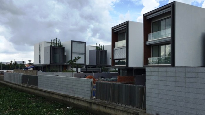  TPHCM: Công trình lớn vi phạm xây dựng khó cưỡng chế