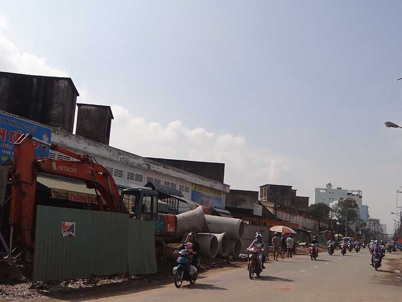  TP.HCM xem xét cấp phép cho nhà trên cống