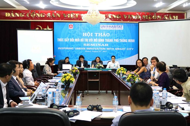 Hội thảo "Thúc đẩy đổi mới đô thị với mô hình thành phố thông minh"