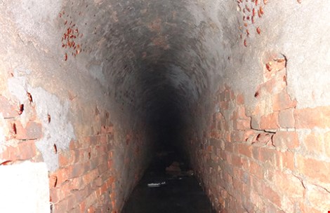 Chi 300 tỉ sửa 100 km cống vòm hư hỏng ở Sài Gòn