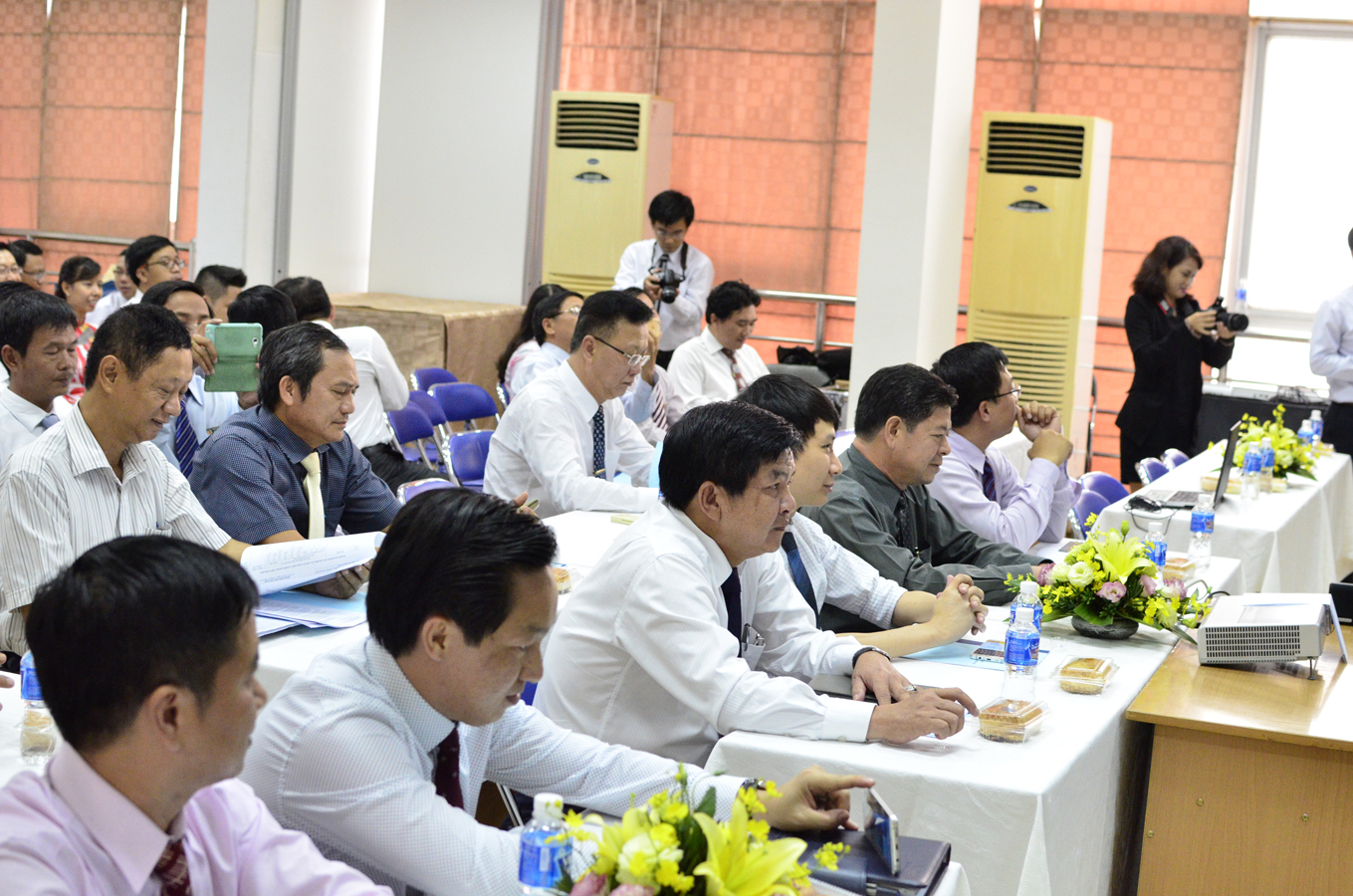  Sở QHKT TPHCM khen thưởng thành viên các Tổ, bộ phận