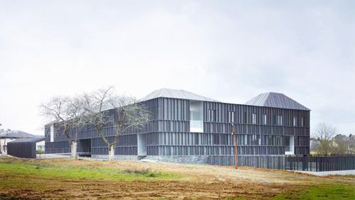  Thiết kế lấy cảm hứng từ cảnh quan xung quanh tại Pháp