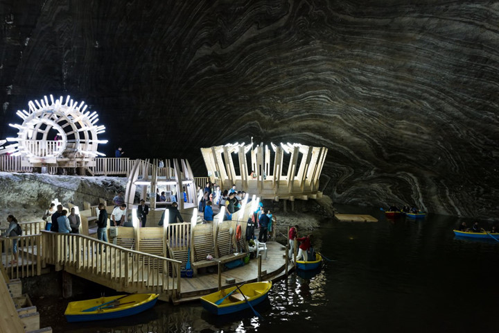 Những kiến trúc đẹp nhất thế giới nằm dưới lòng đất