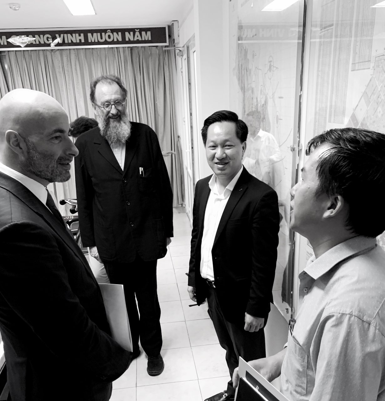 SỞ QUY HOẠCH – KIẾN TRÚC TIẾP VÀ LÀM VIỆC VỚI NGÀI TỔNG LÃNH SỰ Ý VÀ KIẾN TRÚC SƯ MICHELE DE LUCCHI 