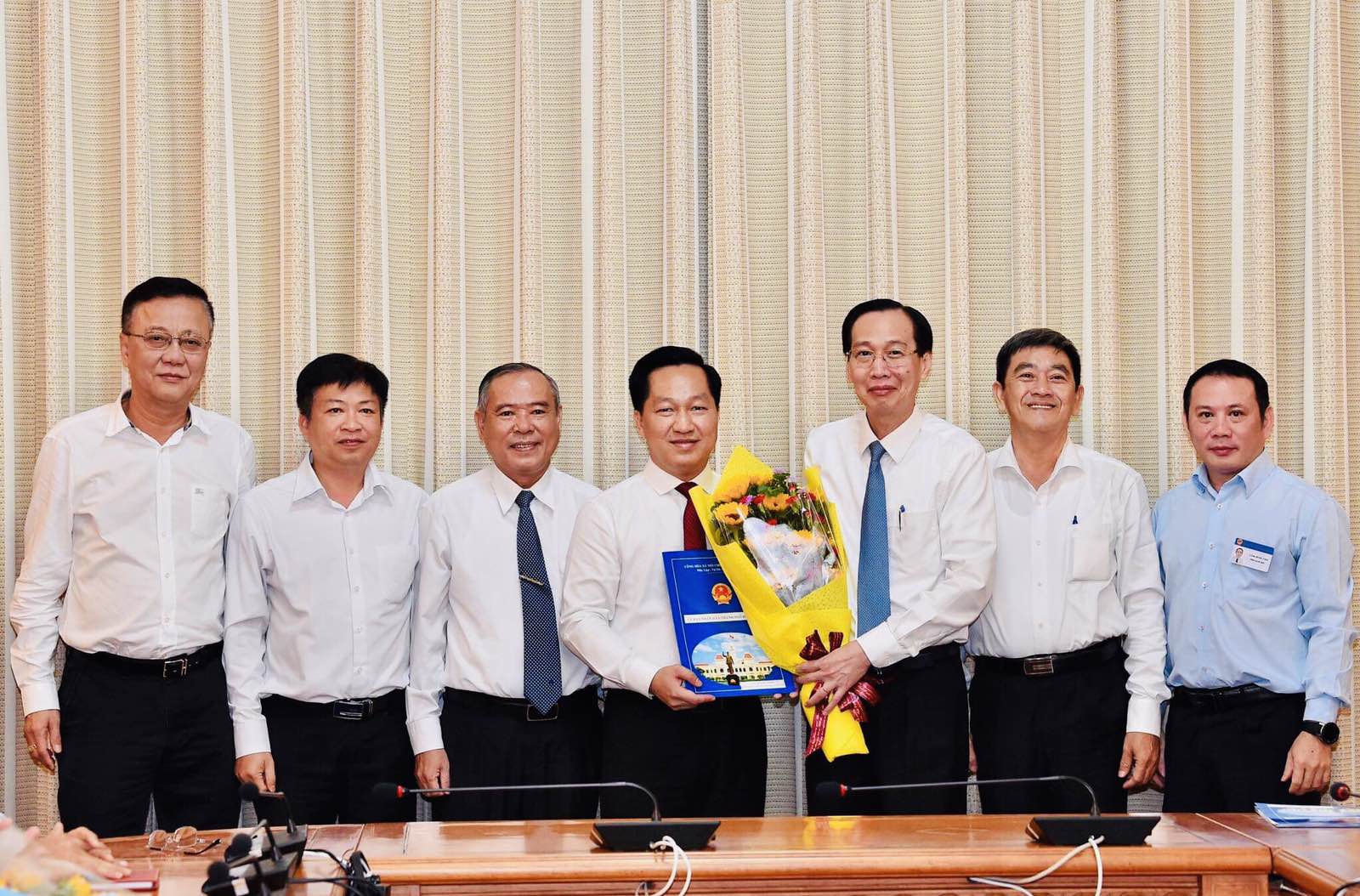 Đồng chí Hoàng Tùng làm Chủ tịch UBND Huyện Nhà Bè